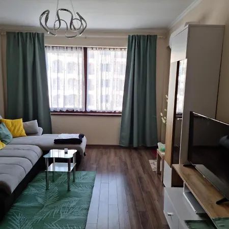 Apartament Deluxe Valencia Gardens, *